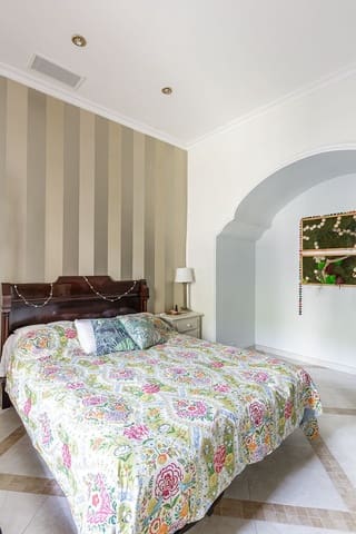 4 slaapkamer Huis te huur in Pedregalejo, Málaga stad - € 3.350 (Ref: 10007903)