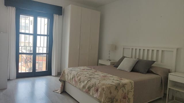 1 sypialnia Apartament na sprzedaż w Puerto Banus, Marbella - 656 000 € (Ref: 10012238)