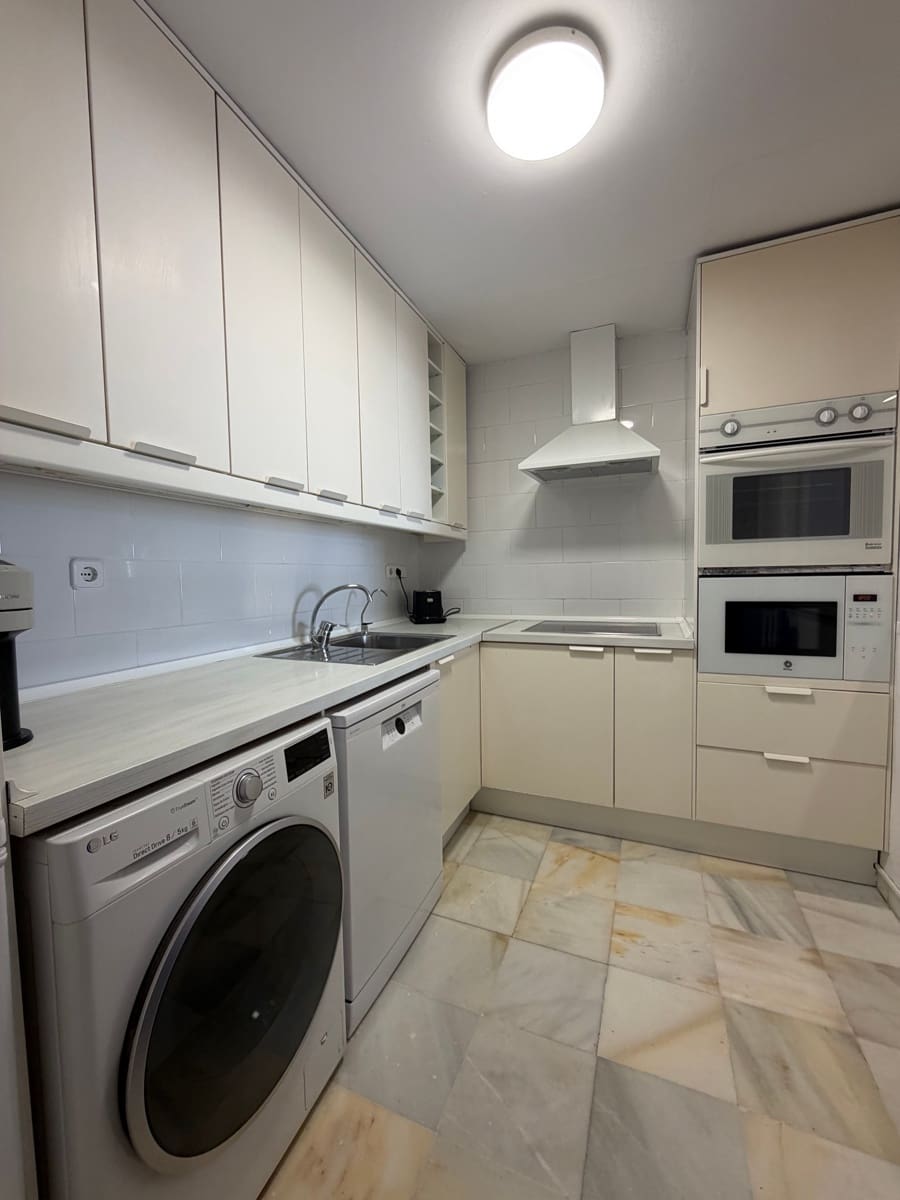 1 chambre Appartement à vendre à Marbella - 656 000 € (Ref: 10012238)