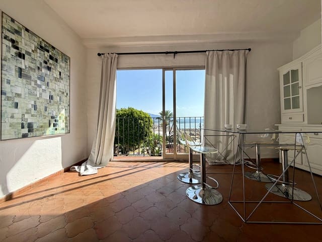 Apartamento de 1 habitación en Puerto Banus, Marbella en venta - 656.000 € (Ref: 10012238)