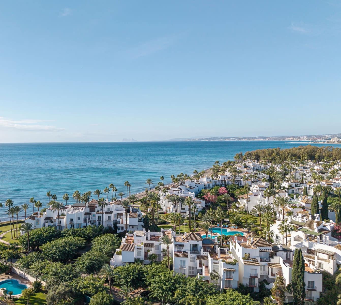 3 bedroom Apartment for sale in Estepona with pool - € 2,995,000 (Ref: 10012552)