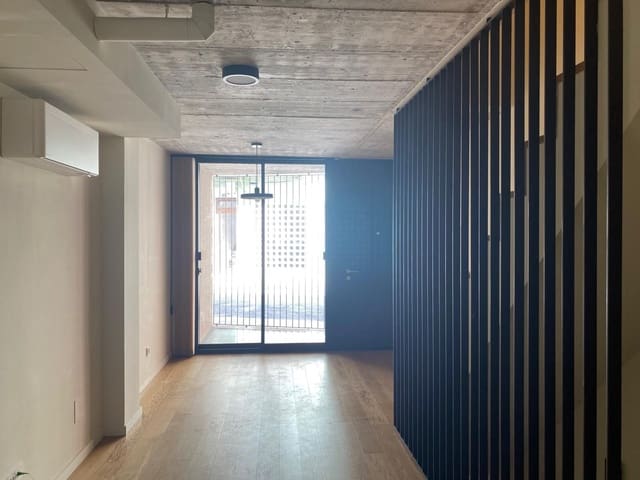 2 sovrum Lägenhet att hyra i El Terreno, Palma de Mallorca med pool - 2 000 € (Ref: 10012617)