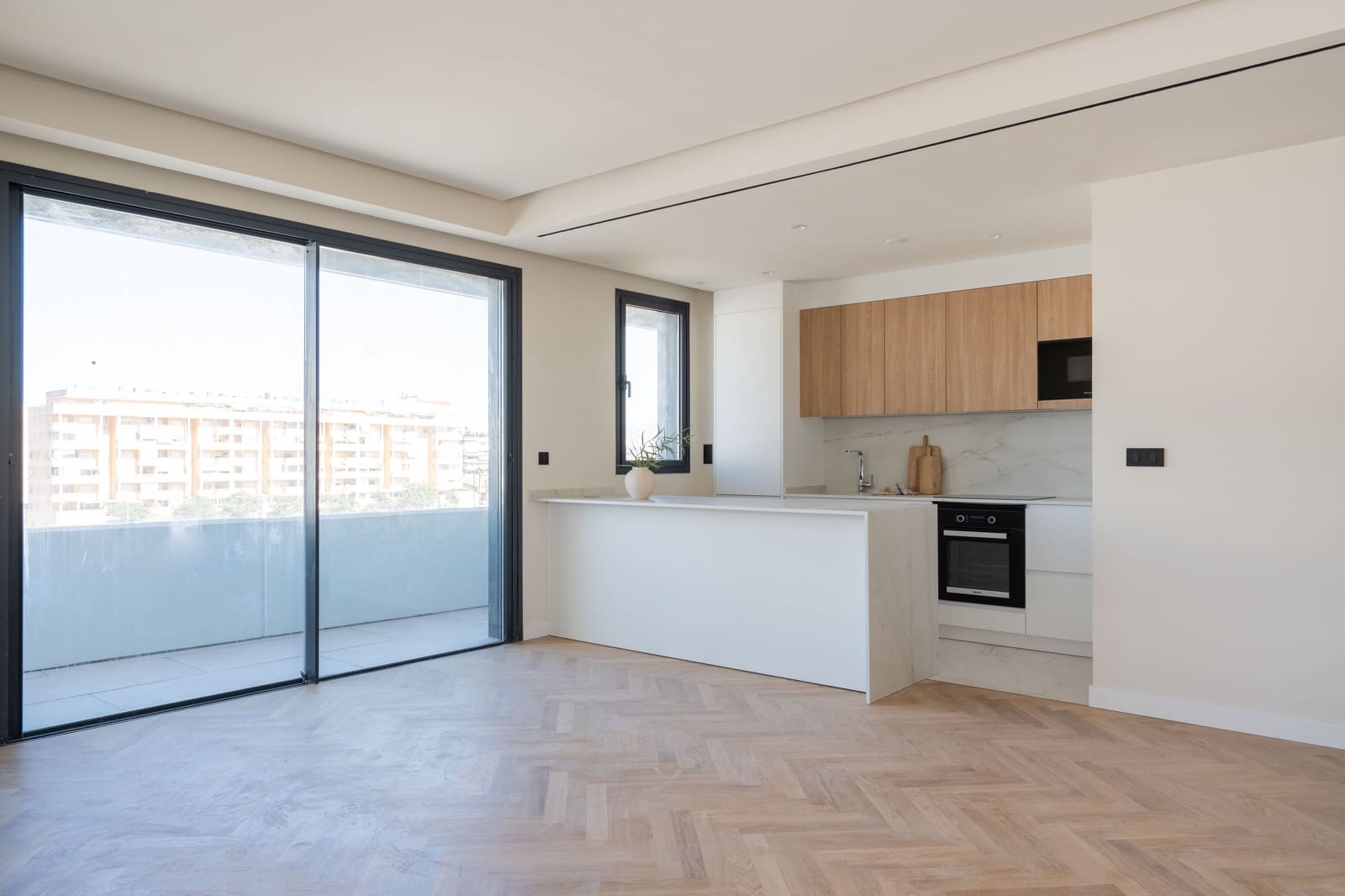 2 slaapkamer Appartement te koop in Malaga stad met zwembad garage - € 1.100.000 (Ref: 10012670)