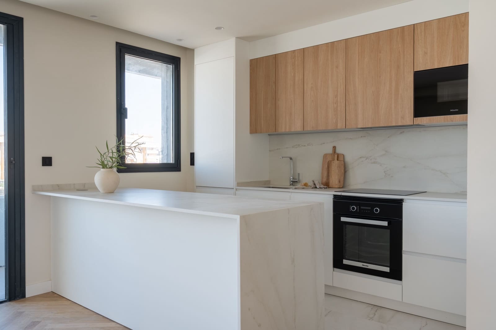 2 slaapkamer Appartement te koop in Malaga stad met zwembad garage - € 1.100.000 (Ref: 10012670)
