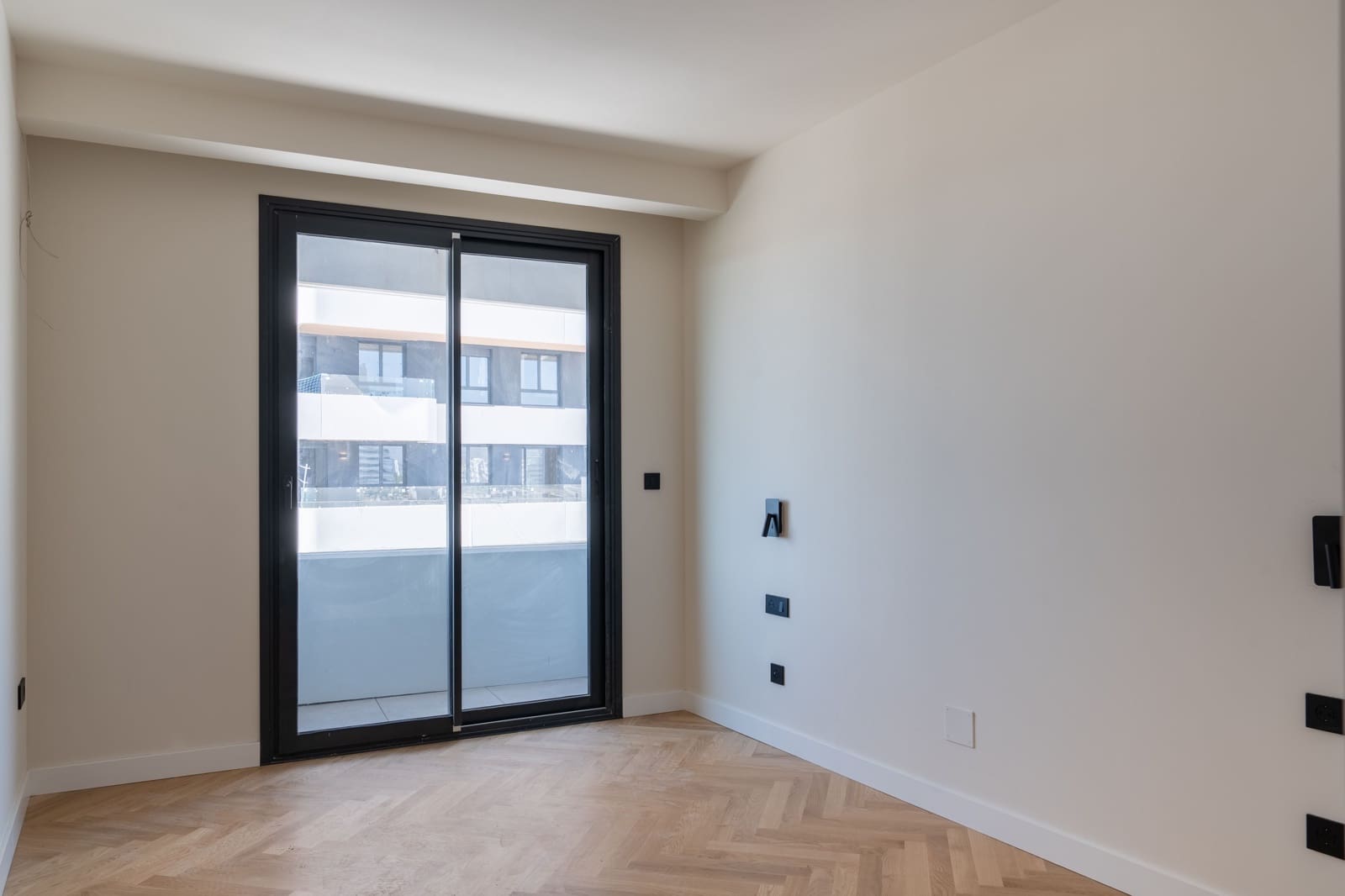 2 slaapkamer Appartement te koop in Malaga stad met zwembad garage - € 1.100.000 (Ref: 10012670)