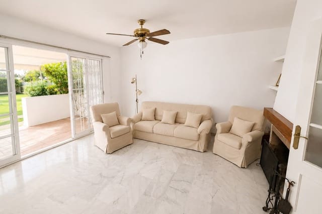 5 chambre Maison de Ville à vendre à Fuengirola avec piscine garage - 470 000 € (Ref: 10016667)