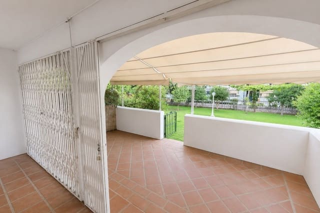 5 chambre Maison de Ville à vendre à Fuengirola avec piscine garage - 470 000 € (Ref: 10016667)