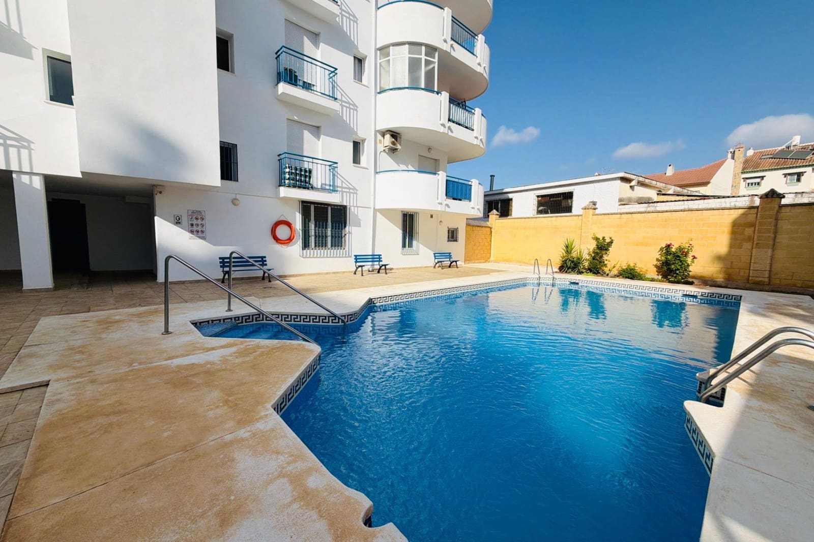 5 chambre Maison de Ville à vendre à Fuengirola avec piscine garage - 470 000 € (Ref: 10016667)