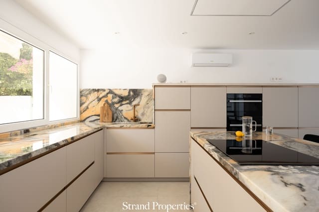 5 slaapkamer Huis te koop in Santangelo, Benalmádena met zwembad garage - € 1.200.000 (Ref: 10018108)
