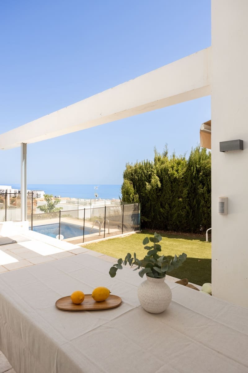 Casa de 5 habitaciones en Benalmádena en venta con piscina garaje - 1.200.000 € (Ref: 10018108)