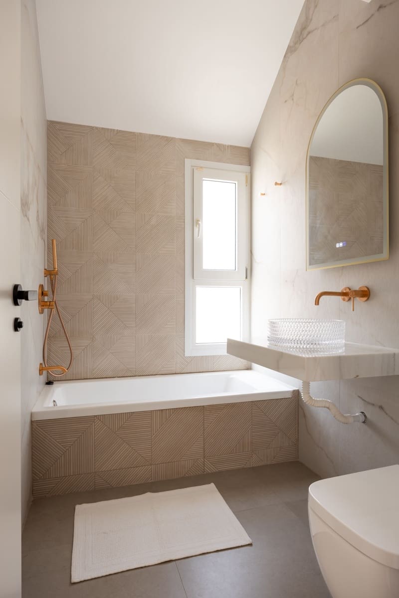 Casa de 5 habitaciones en Benalmádena en venta con piscina garaje - 1.200.000 € (Ref: 10018108)
