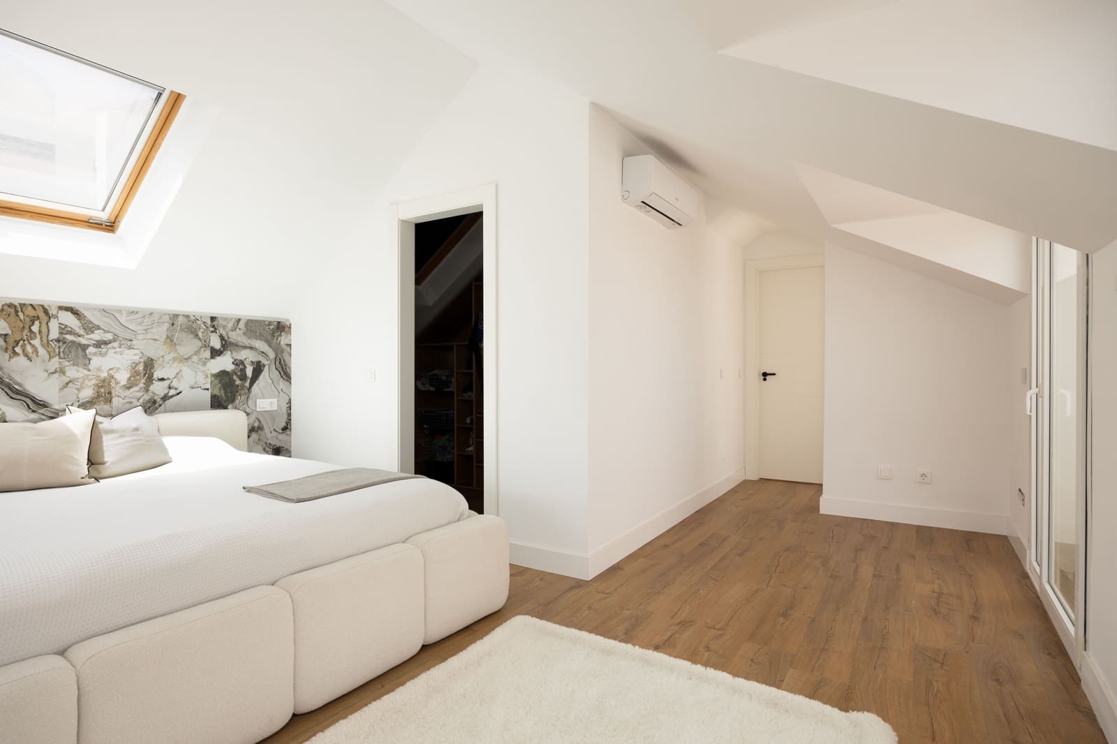 Casa de 5 habitaciones en Benalmádena en venta con piscina garaje - 1.200.000 € (Ref: 10018108)
