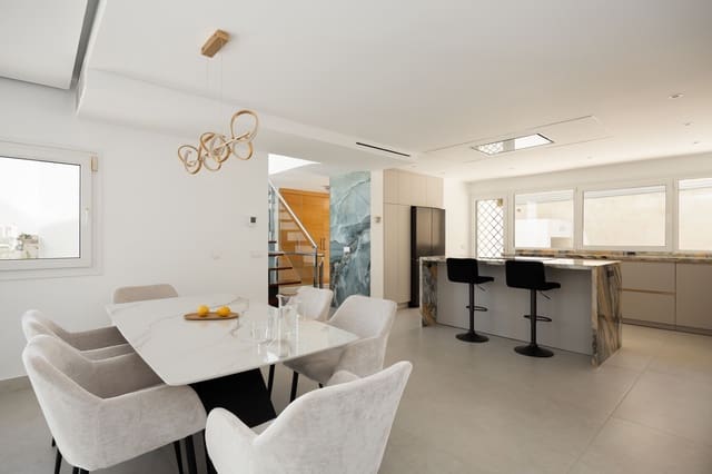 5 slaapkamer Huis te koop in Santangelo, Benalmádena met zwembad garage - € 1.200.000 (Ref: 10018108)