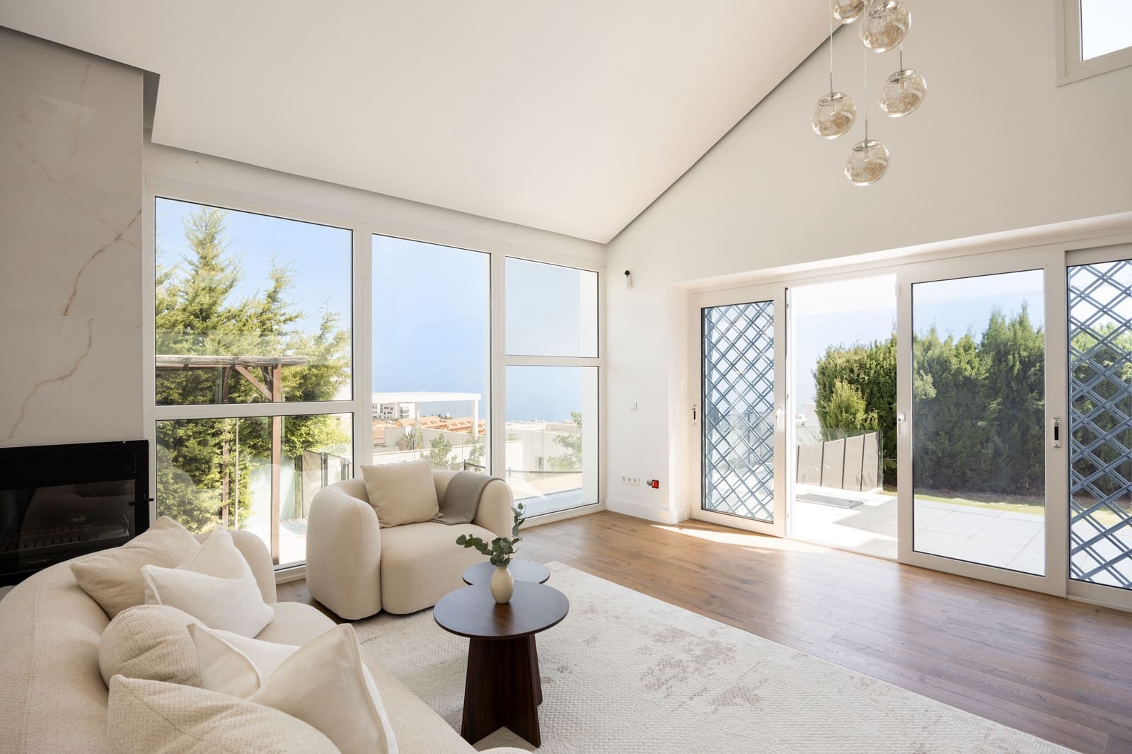 Casa de 5 habitaciones en Benalmádena en venta con piscina garaje - 1.200.000 € (Ref: 10018108)