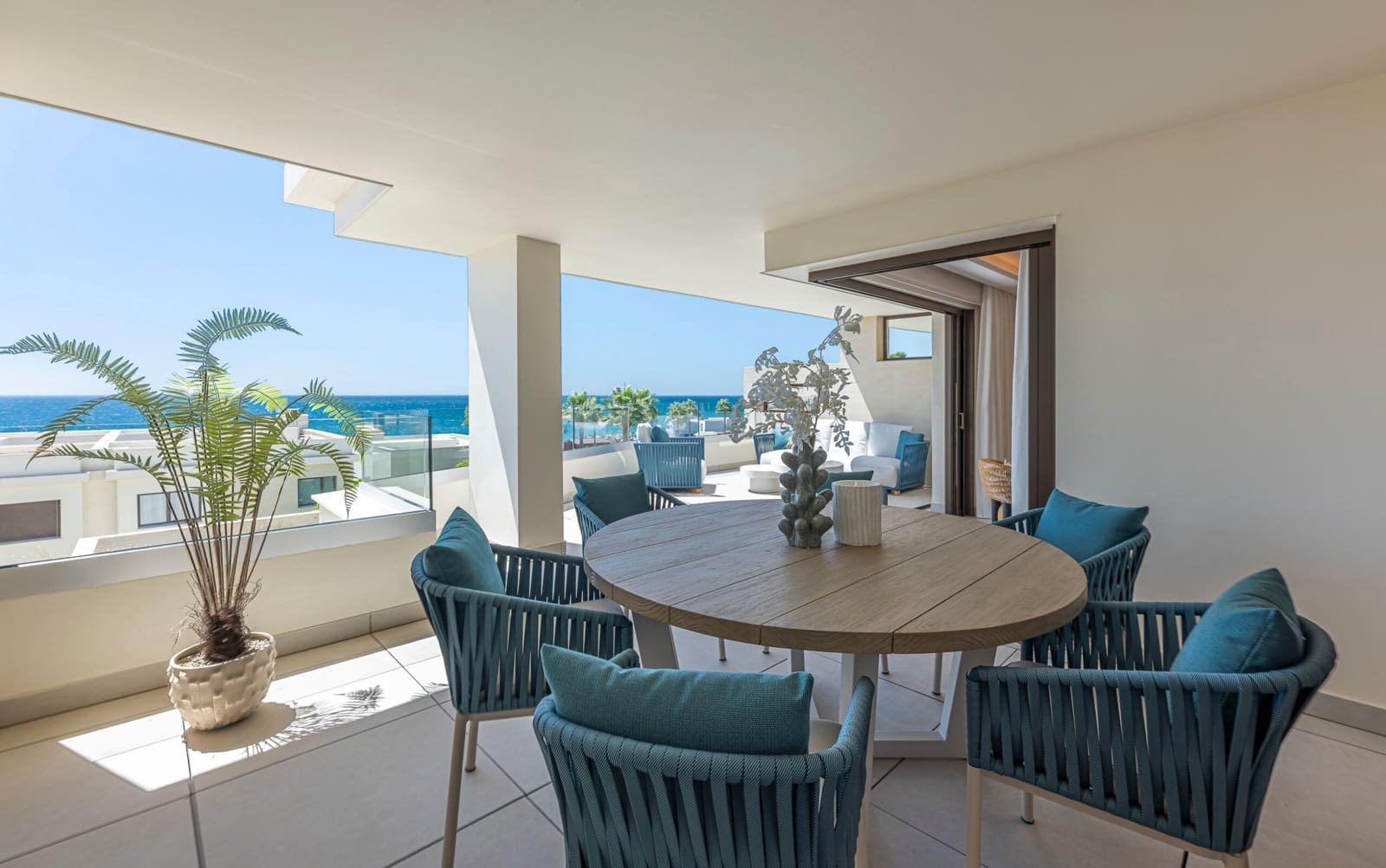 2 sovrum Lägenhet till salu i New Golden Mile med pool - 1 595 000 € (Ref: 10019521)