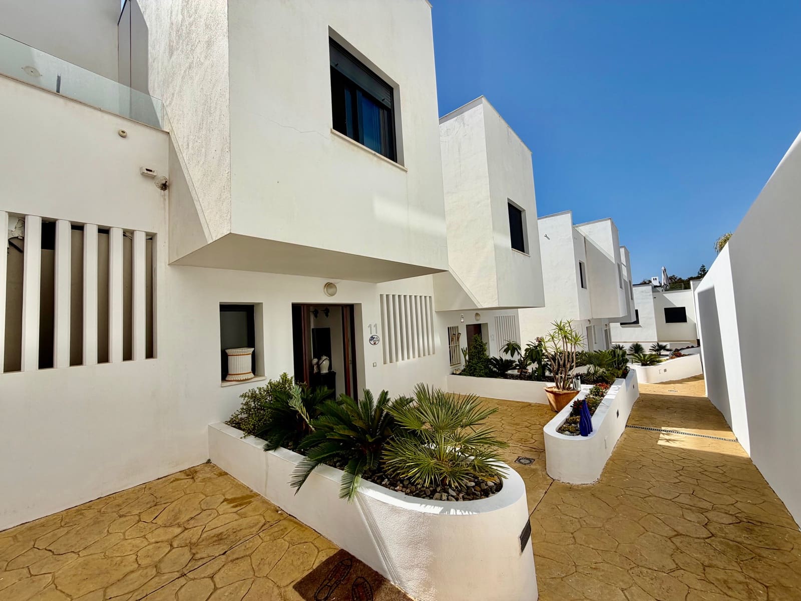 3 quarto Casa em Banda para venda em Marbella com piscina garagem - 1 590 000 € (Ref: 10019919)