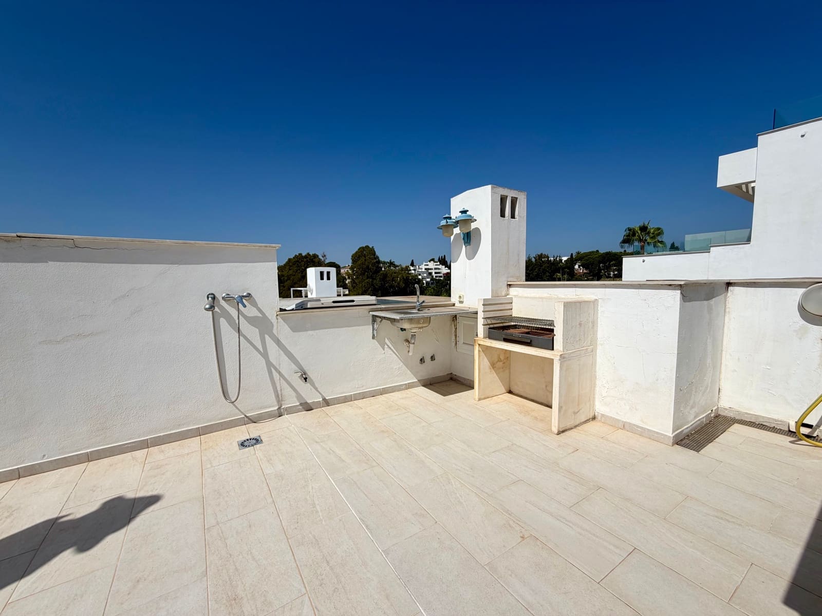 3 quarto Casa em Banda para venda em Marbella com piscina garagem - 1 590 000 € (Ref: 10019919)