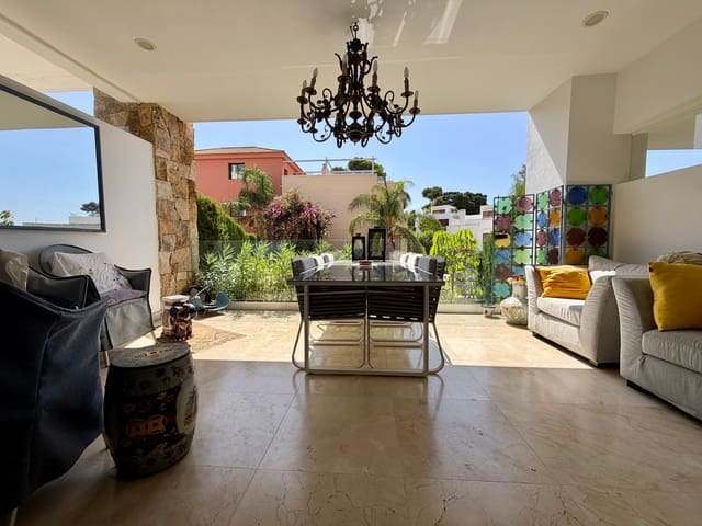 3 quarto Casa em Banda para venda em Lomas De Marbella, Marbella com piscina garagem - 1 590 000 € (Ref: 10019919)