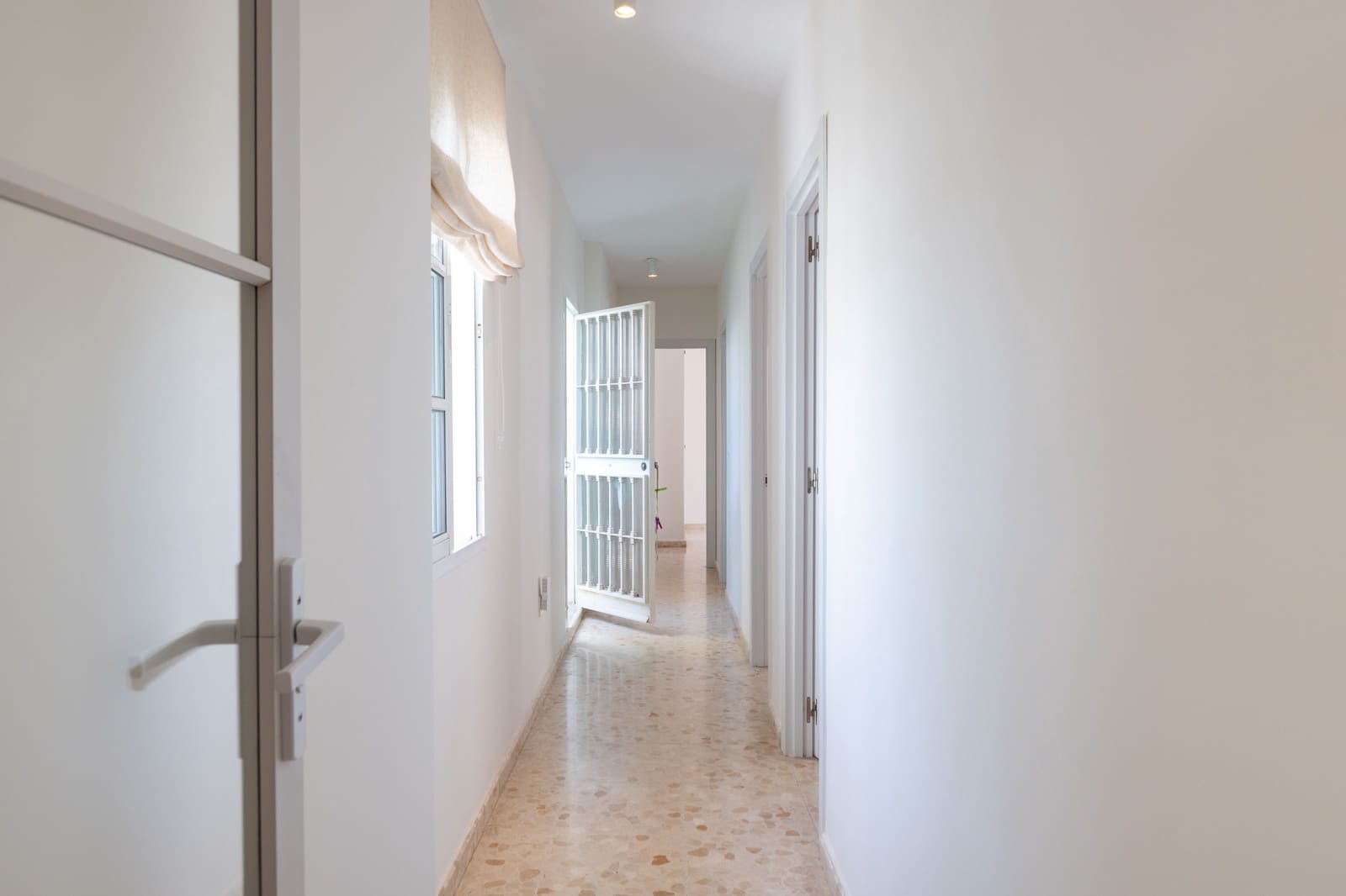 Ático de 4 habitaciones en Málaga ciudad en alquiler - 4.000 € (Ref: 10021502)