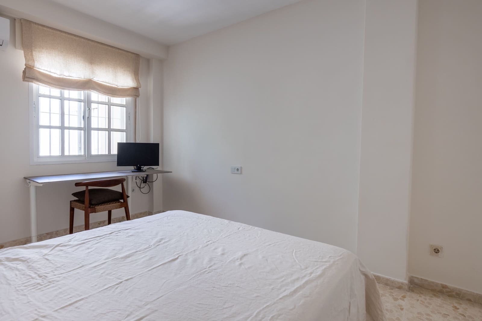 Ático de 4 habitaciones en Málaga ciudad en alquiler - 4.000 € (Ref: 10021502)