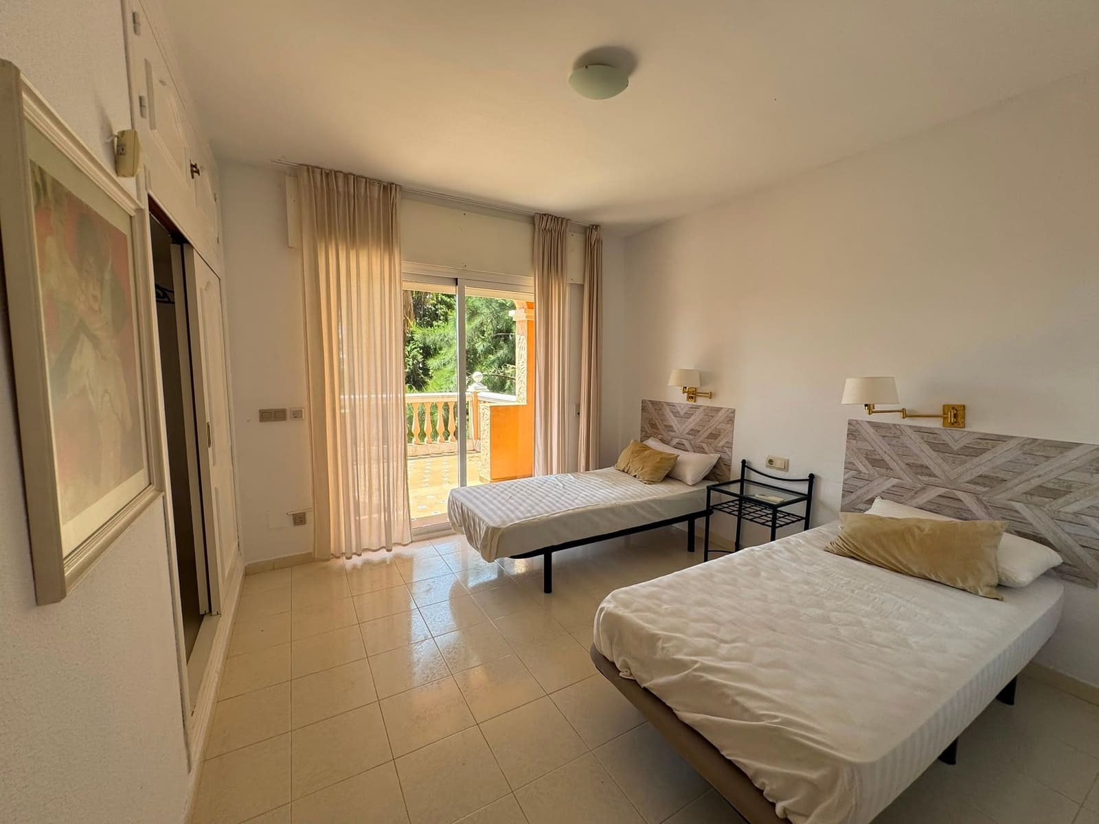 7 bedroom Villa for sale in Mijas with pool garage - € 915,000 (Ref: 10024593)