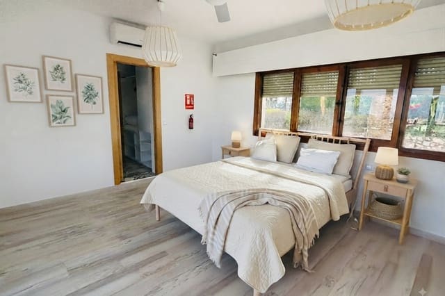 7 soverom Hus til salgs i Mijas med svømmebasseng - € 1 395 000 (Ref: 10024997)