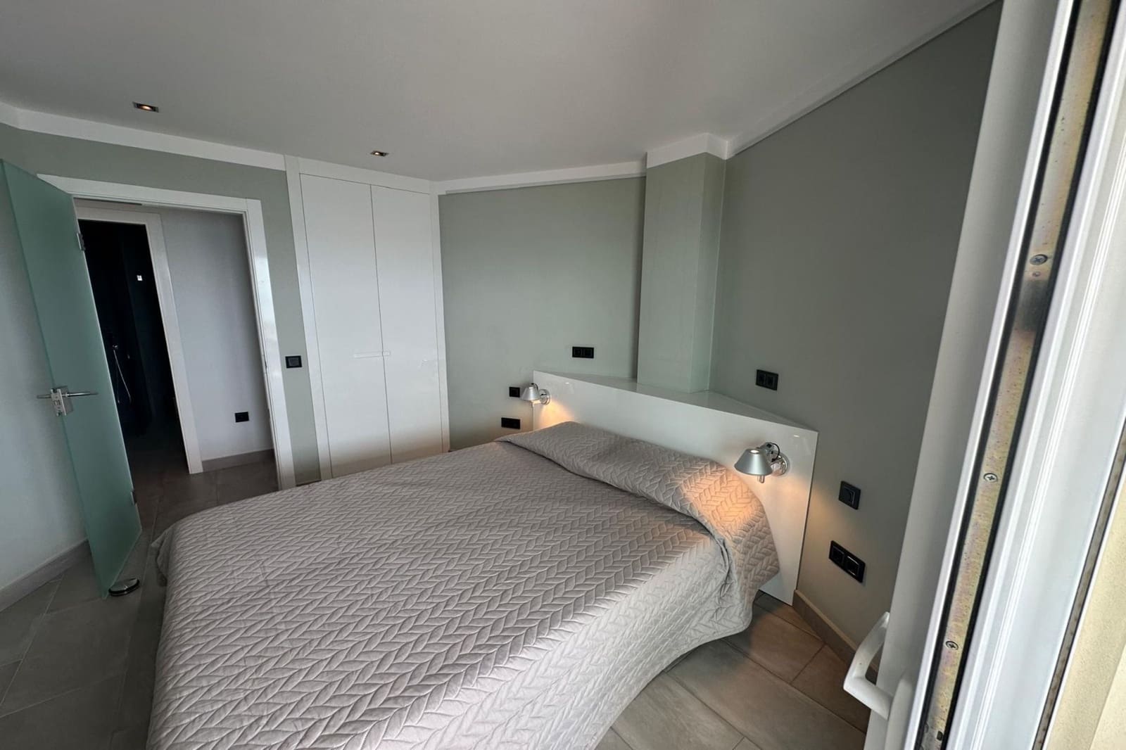 1 soverom Leilighet til salgs i Fuengirola - € 450 000 (Ref: 10031088)