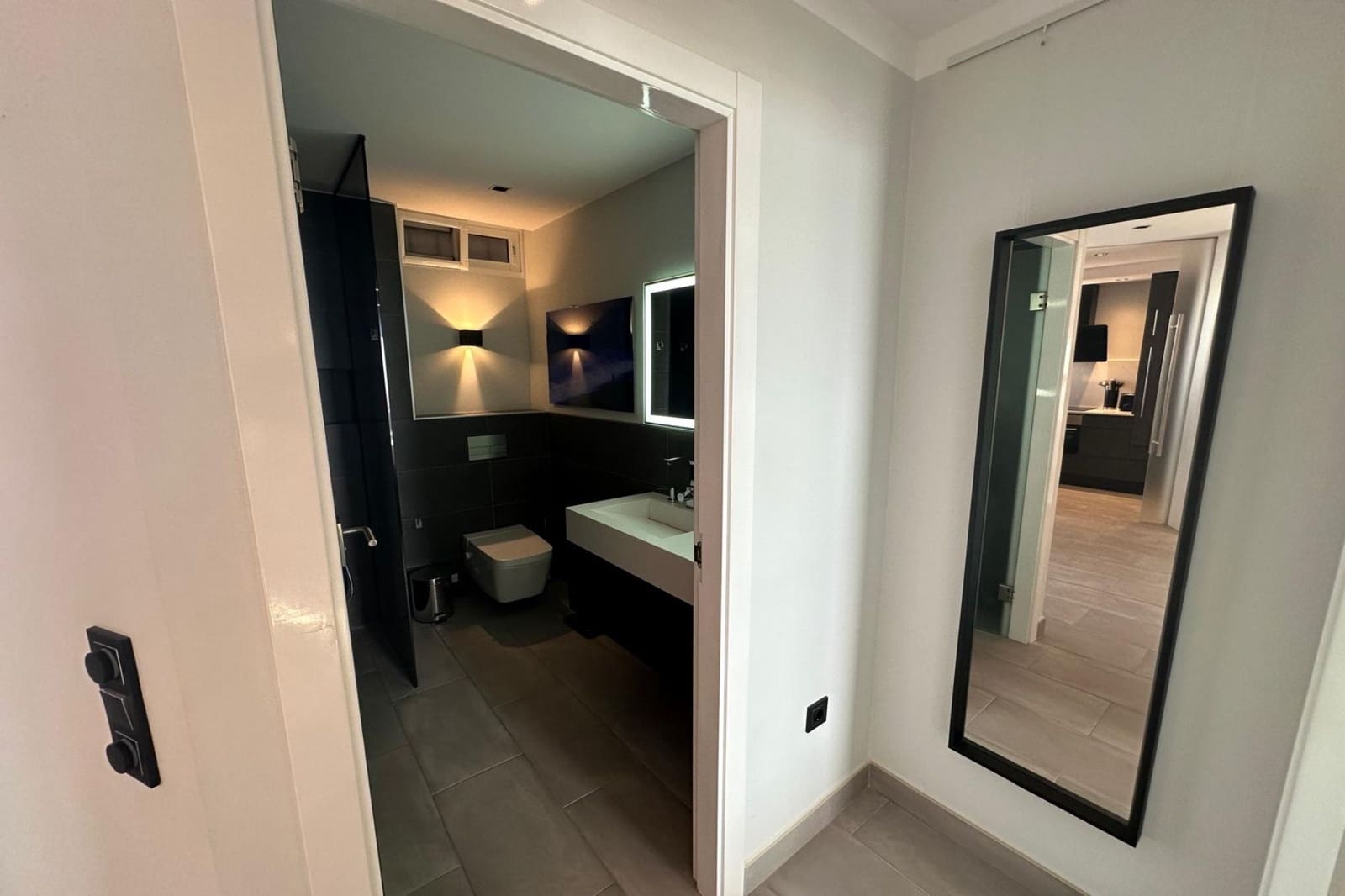 1 soverom Leilighet til salgs i Fuengirola - € 450 000 (Ref: 10031088)