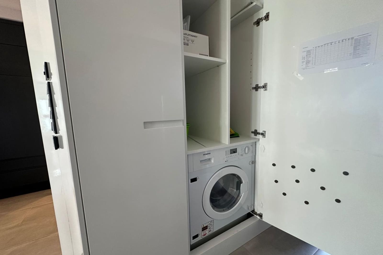 1 soverom Leilighet til salgs i Fuengirola - € 450 000 (Ref: 10031088)