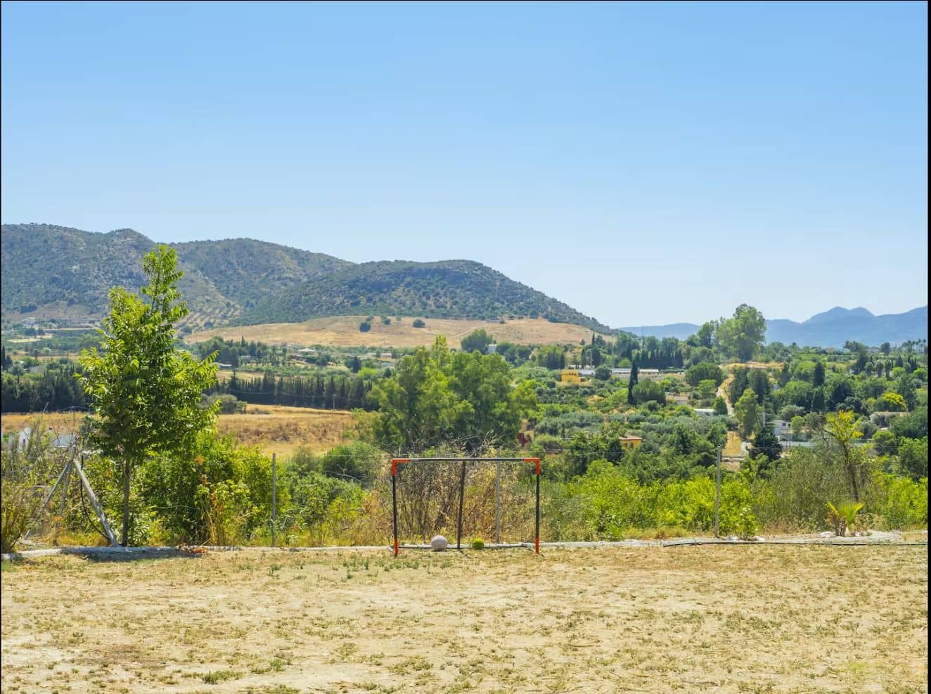 3 soveværelse Finca/Landehus til leje i Cartama med swimmingpool garage - € 1.250 (Ref: 10033163)