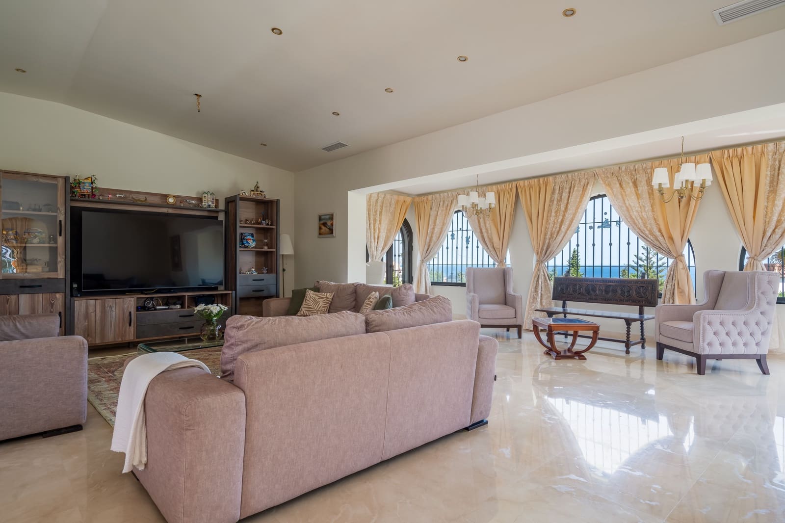 4 chambre Villa/Maison à vendre à Fuengirola avec piscine garage - 2 495 000 € (Ref: 10036214)