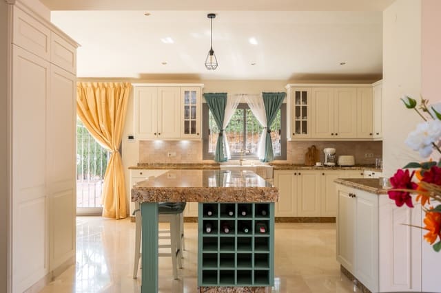 4 chambre Villa/Maison à vendre à Torreblanca, Fuengirola avec piscine garage - 2 495 000 € (Ref: 10036214)