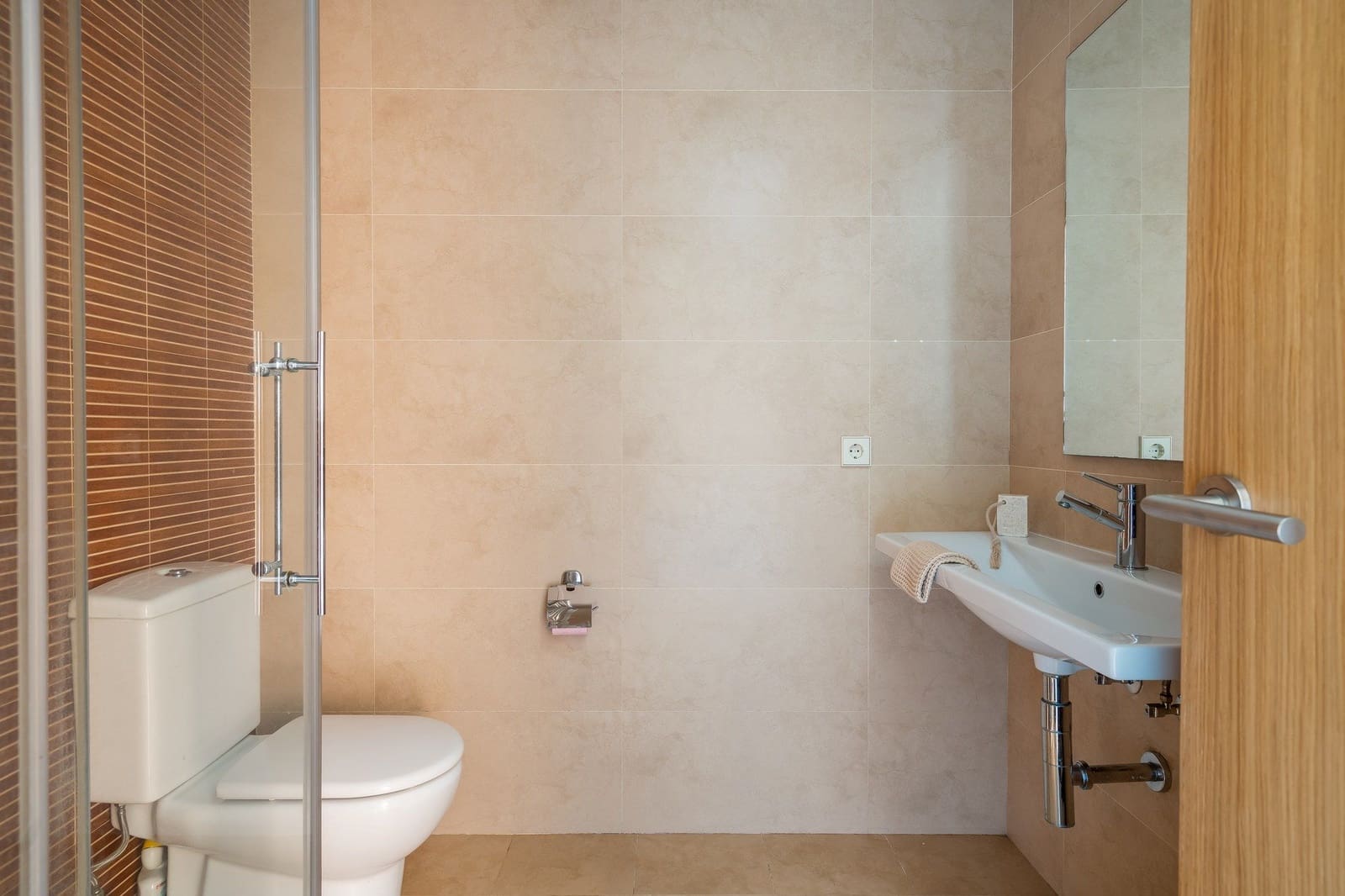 2 slaapkamer Appartement te koop in New Golden Mile met zwembad garage - € 380.000 (Ref: 10041844)