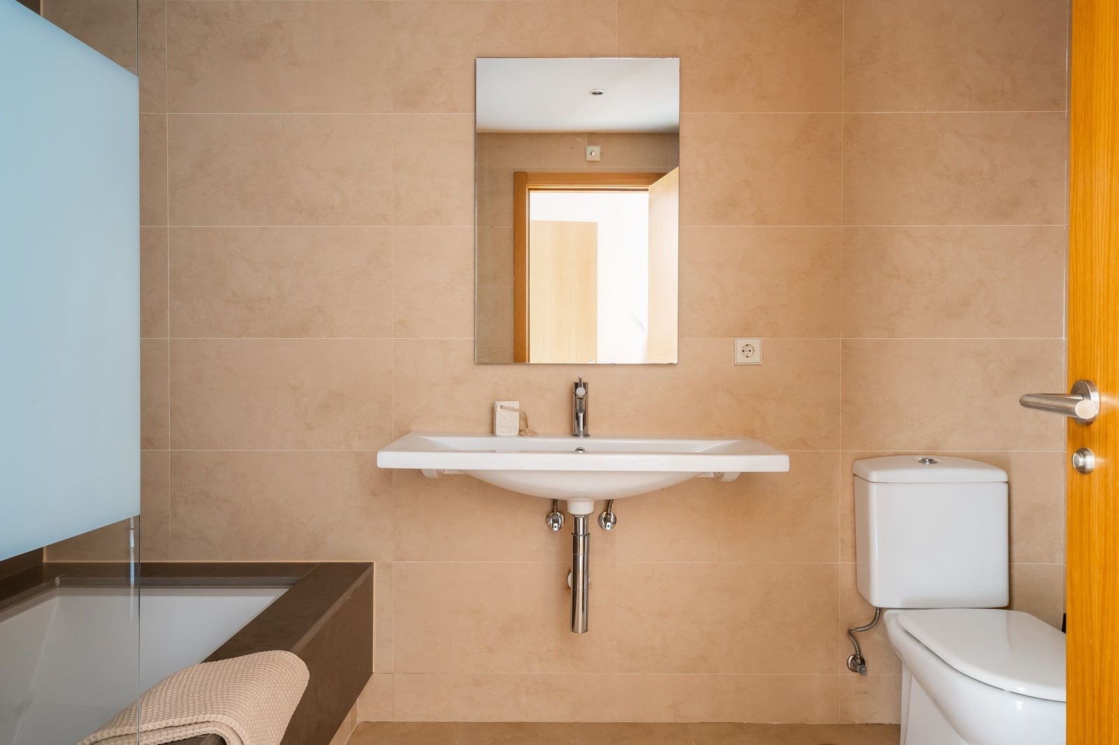 2 slaapkamer Appartement te koop in New Golden Mile met zwembad garage - € 380.000 (Ref: 10041844)