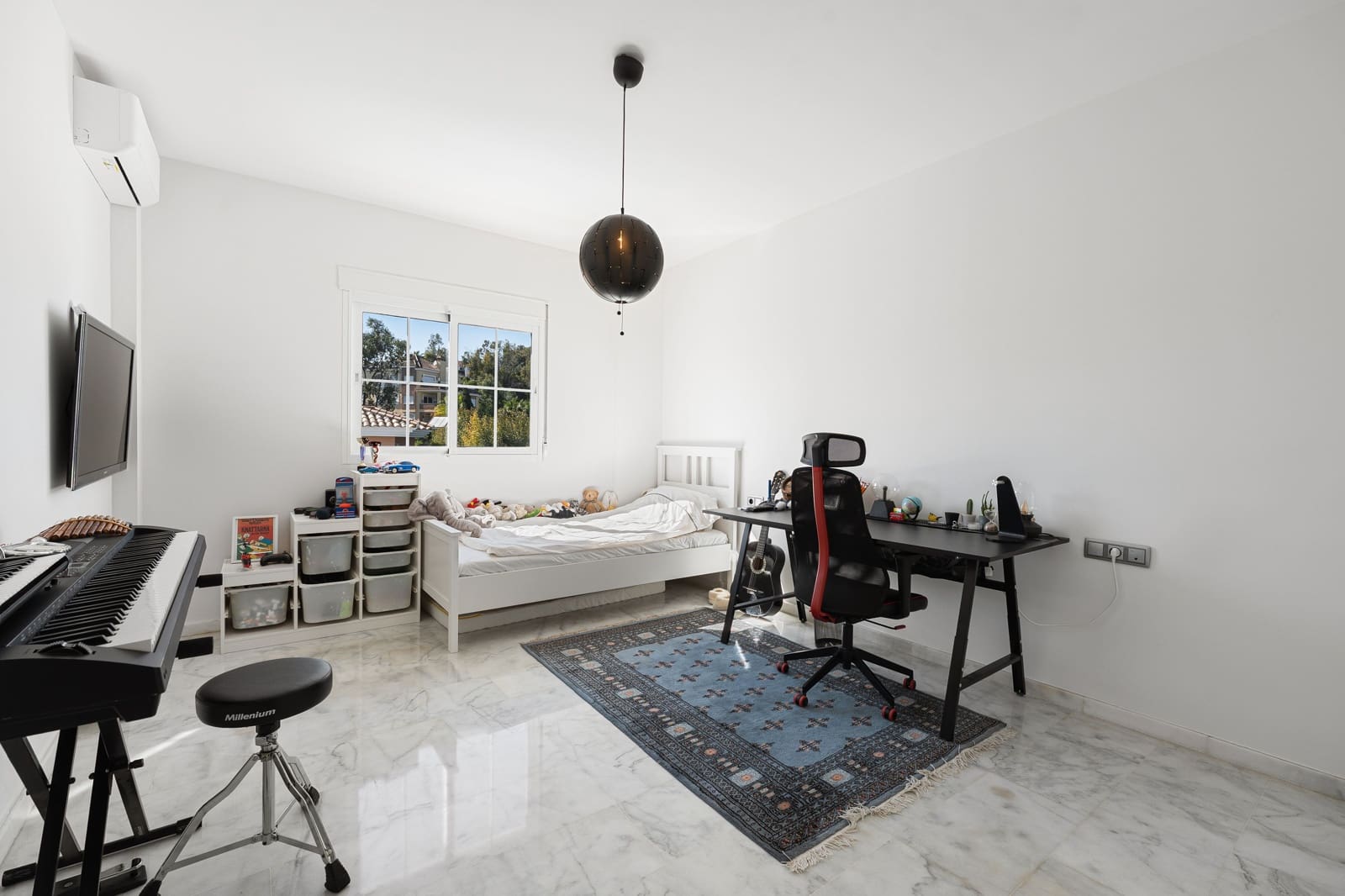 4 bedroom Townhouse for sale in Mijas with pool - € 949,000 (Ref: 10044091)