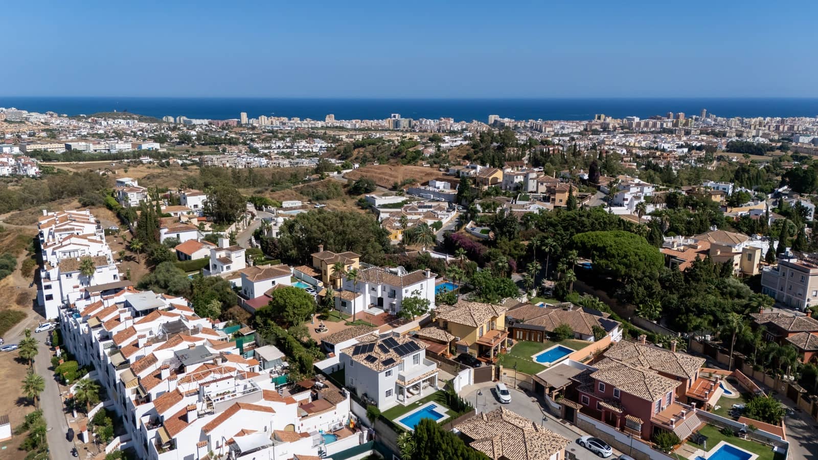 4 bedroom Townhouse for sale in Mijas with pool - € 949,000 (Ref: 10044091)