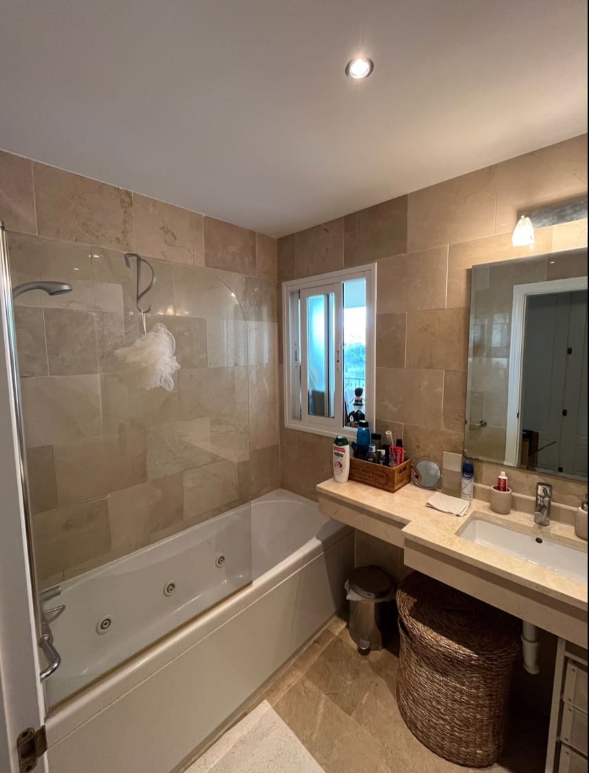 3 slaapkamer Appartement te huur in Mijas Costa met zwembad - € 1.800 (Ref: 10047576)