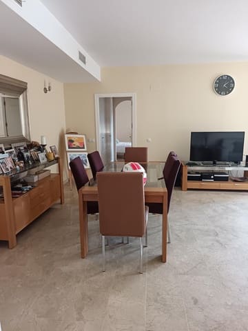 3 slaapkamer Appartement te huur in El Faro de Calaburra - Chaparral, Mijas met zwembad - € 1.800 (Ref: 10047576)