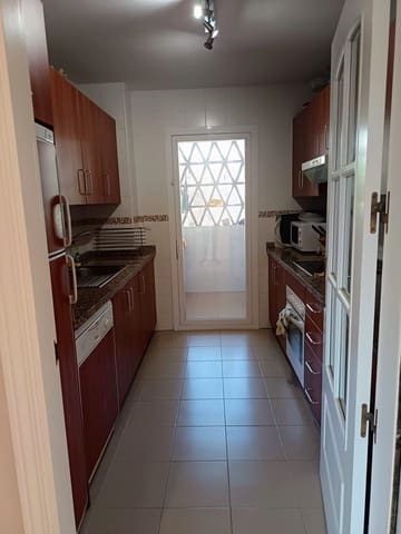 3 slaapkamer Appartement te huur in El Faro de Calaburra - Chaparral, Mijas met zwembad - € 1.800 (Ref: 10047576)