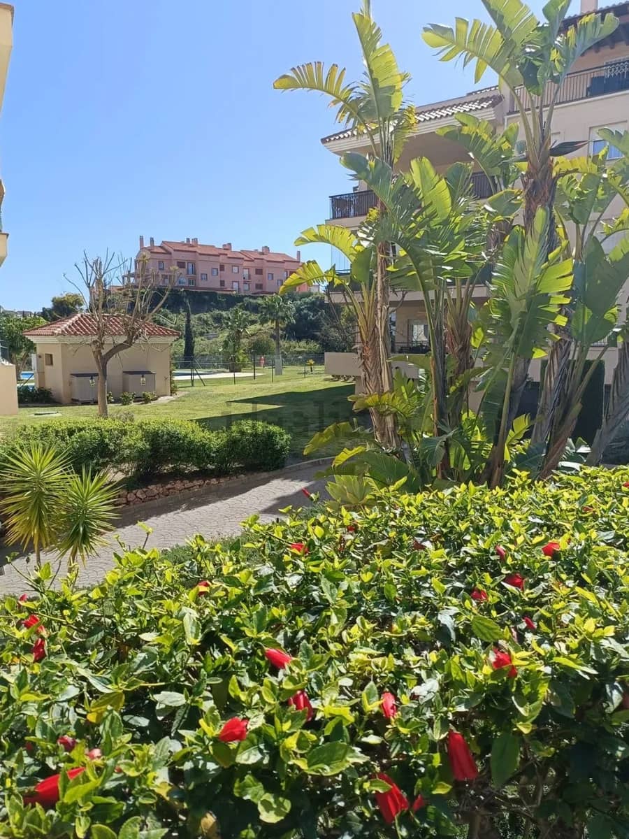 3 slaapkamer Appartement te huur in Mijas Costa met zwembad - € 1.800 (Ref: 10047576)