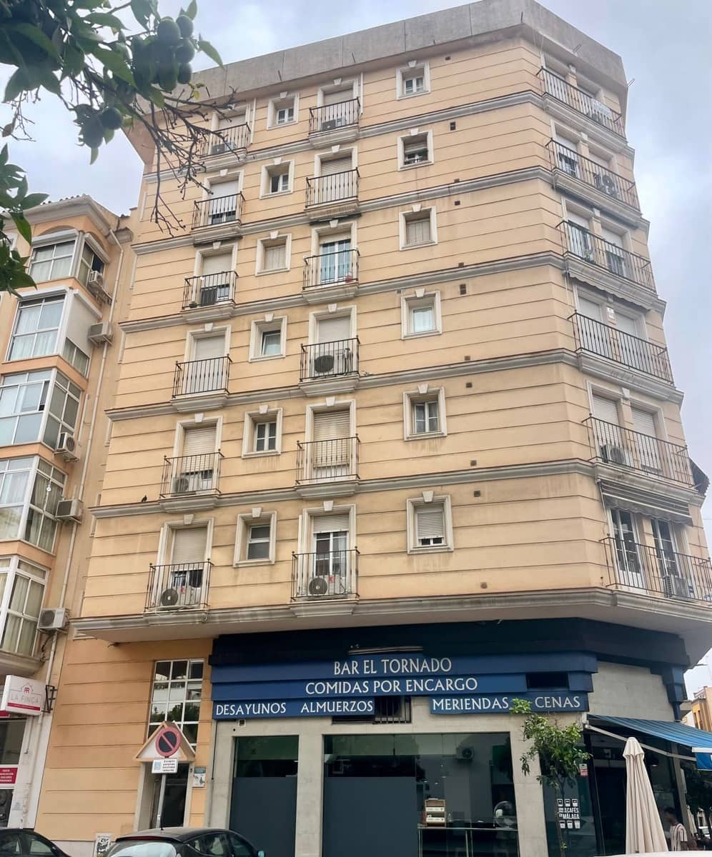 2 bedroom Apartment for sale in Malaga city - € 330,000 (Ref: 10048446)