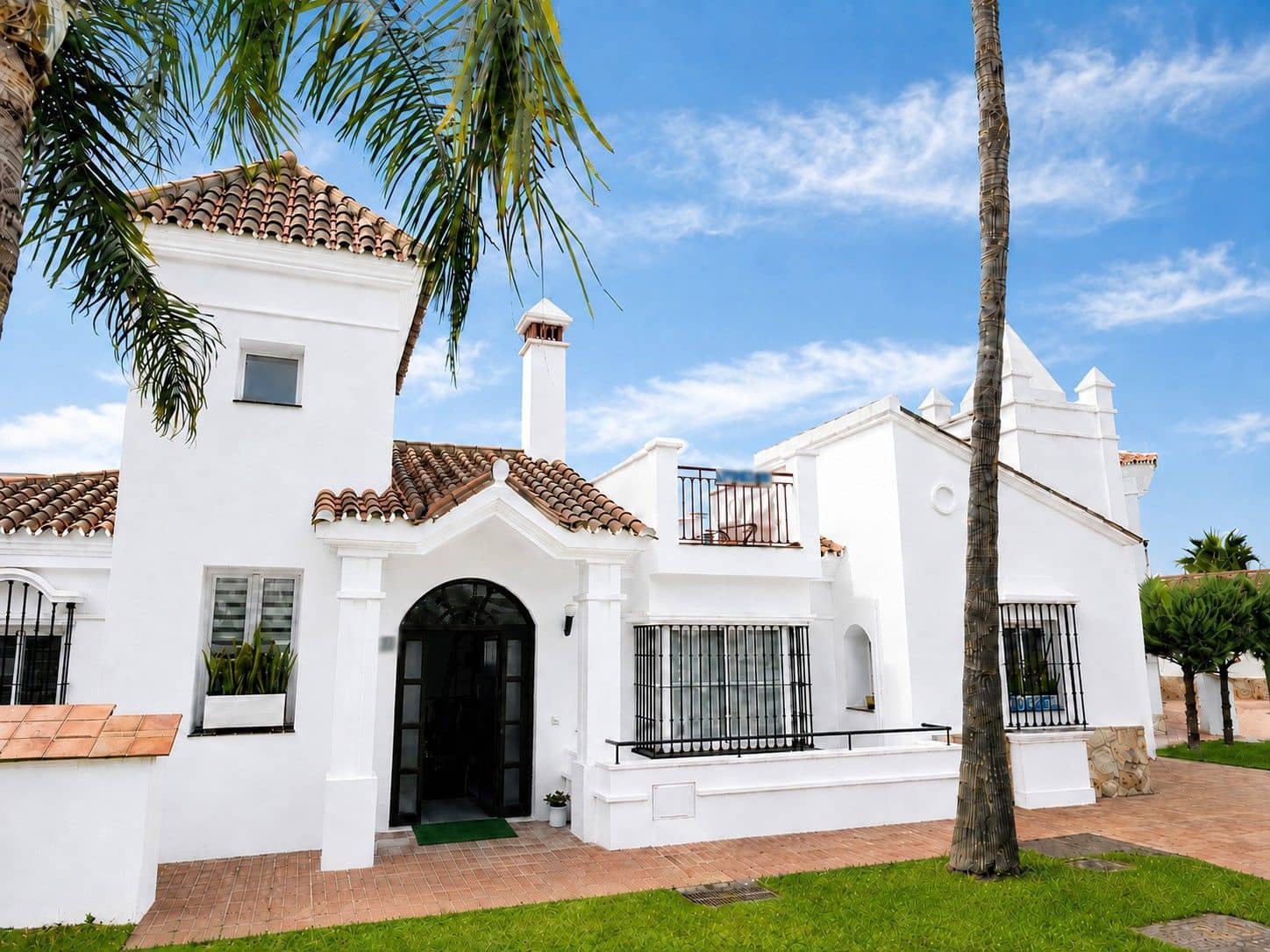 Casa de 3 habitaciones en Mijas Costa en venta con piscina garaje - 629.000 € (Ref: 10048512)