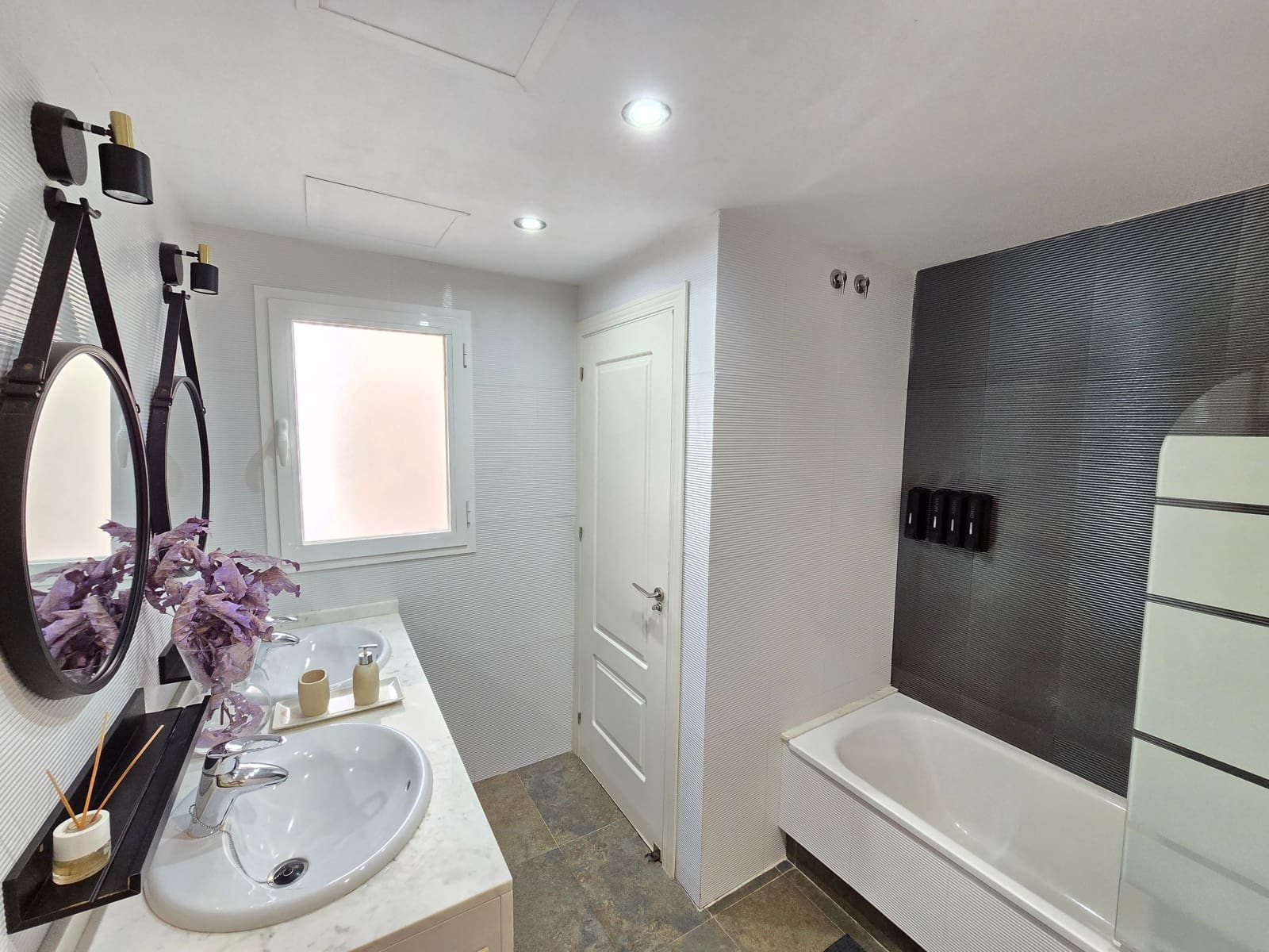 Casa de 3 habitaciones en Mijas Costa en venta con piscina garaje - 629.000 € (Ref: 10048512)