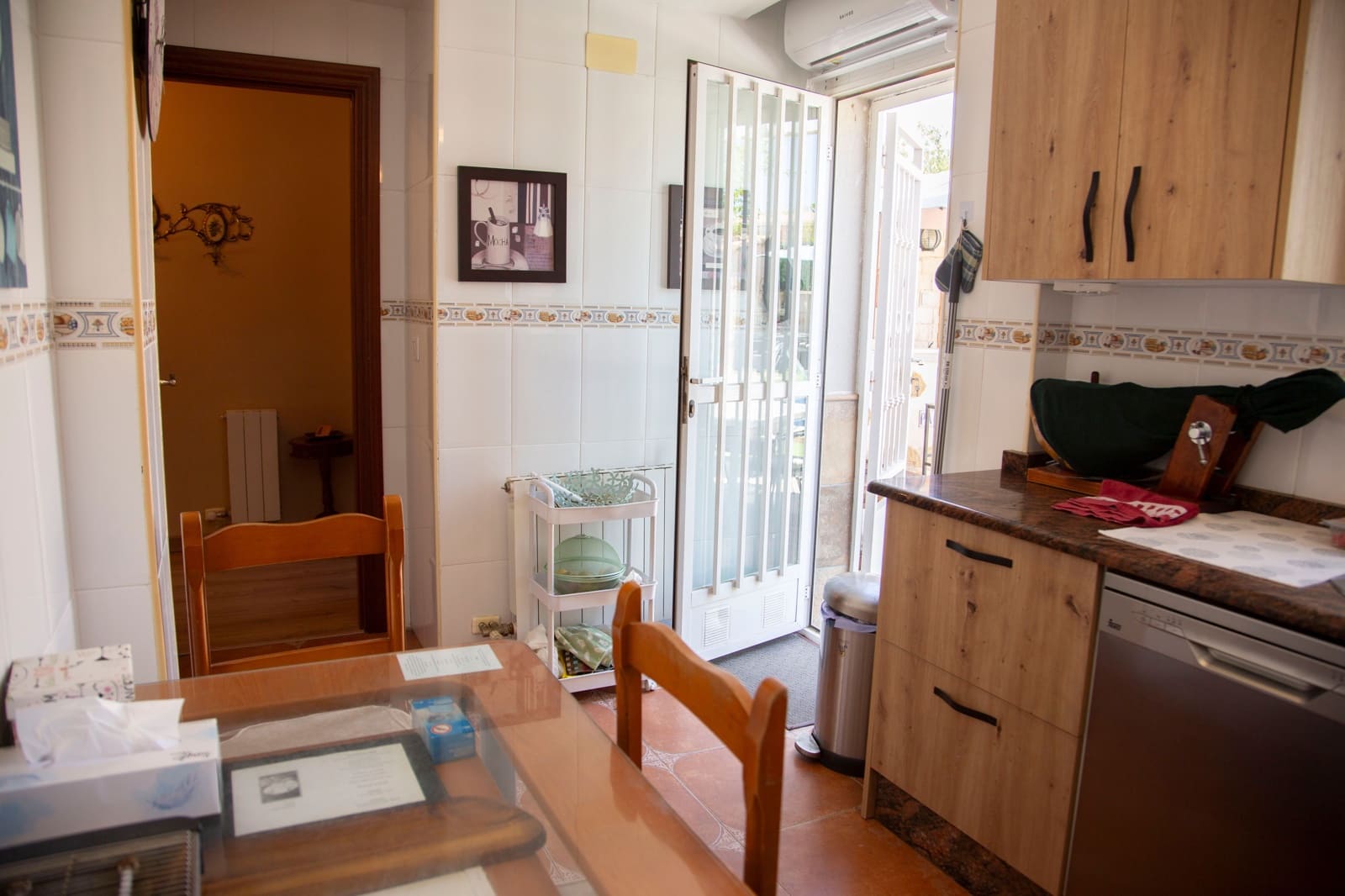 4 sypialnia Dom na sprzedaż w La Guardia de Jaen z basenem garażem - 465 000 € (Ref: 10050444)