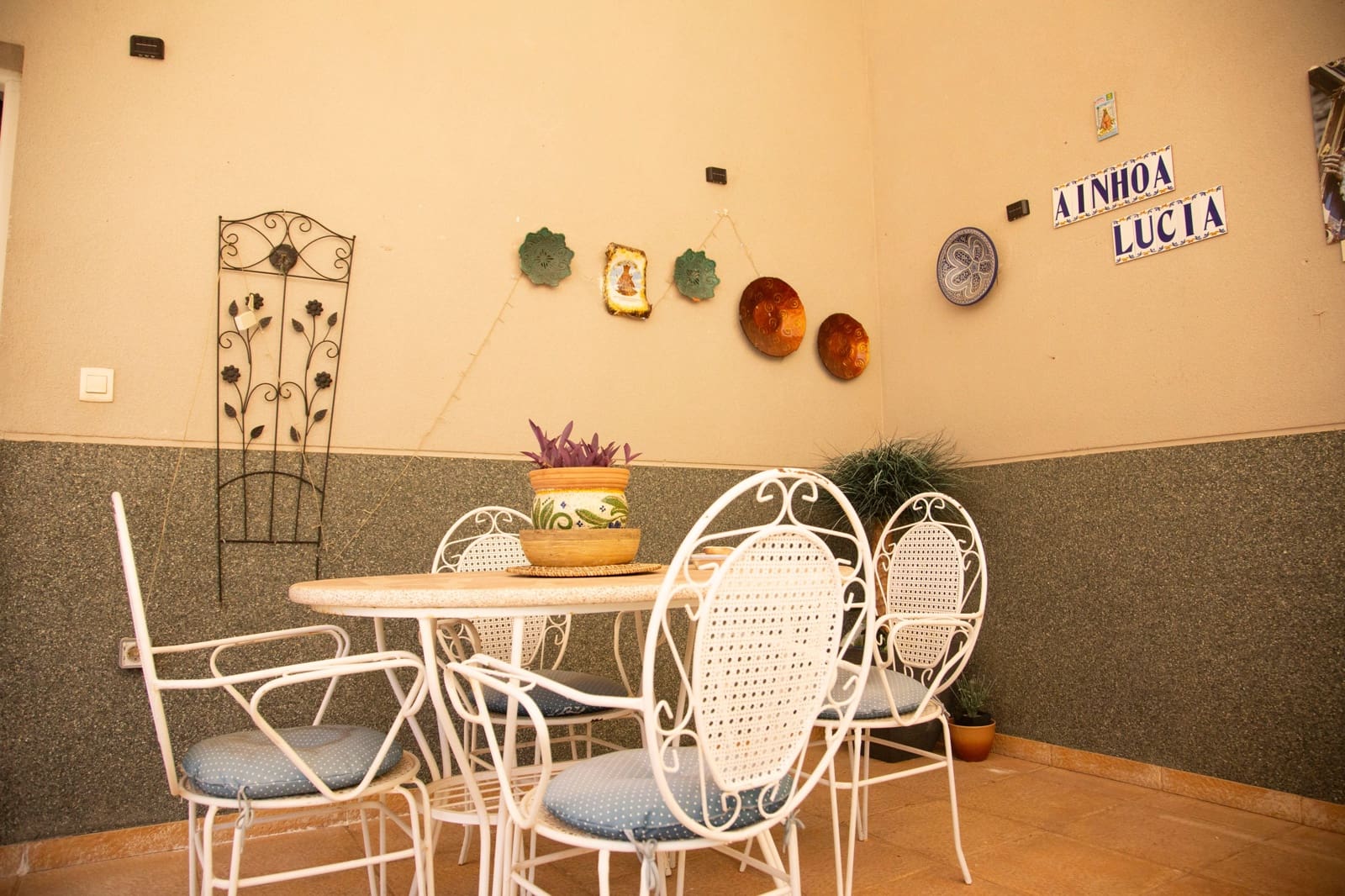 4 sypialnia Dom na sprzedaż w La Guardia de Jaen z basenem garażem - 465 000 € (Ref: 10050444)