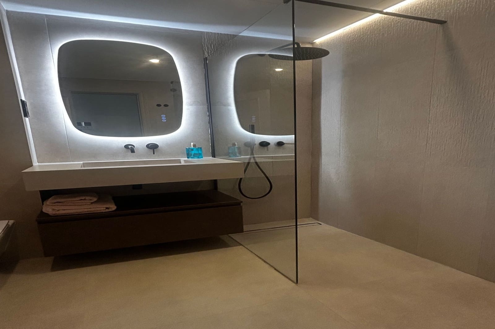 3 Zimmer Apartment zu vermieten in Fuengirola mit Garage - 2.350 € (Ref: 10051986)