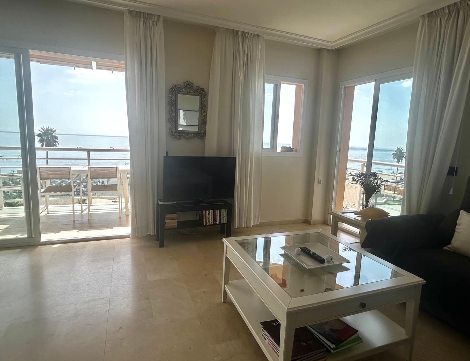3 Zimmer Apartment zu vermieten in Fuengirola mit Garage - 2.350 € (Ref: 10051986)
