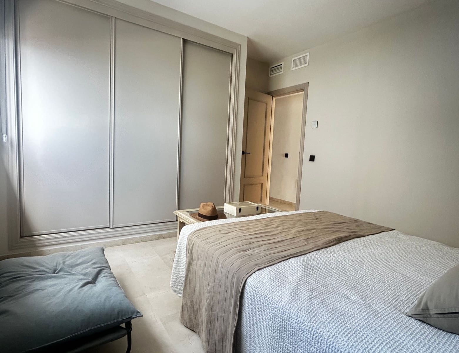 3 Zimmer Apartment zu vermieten in Fuengirola mit Garage - 2.350 € (Ref: 10051986)