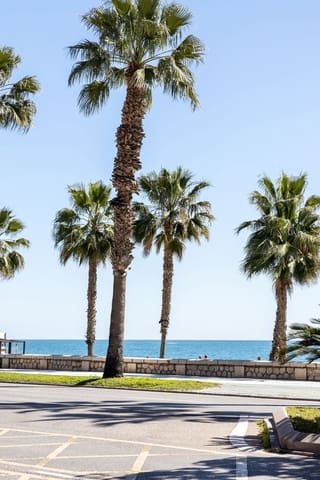 10 soverom Hus til salgs i La Malagueta, Málaga by med garasje - € 3 000 000 (Ref: 10057604)