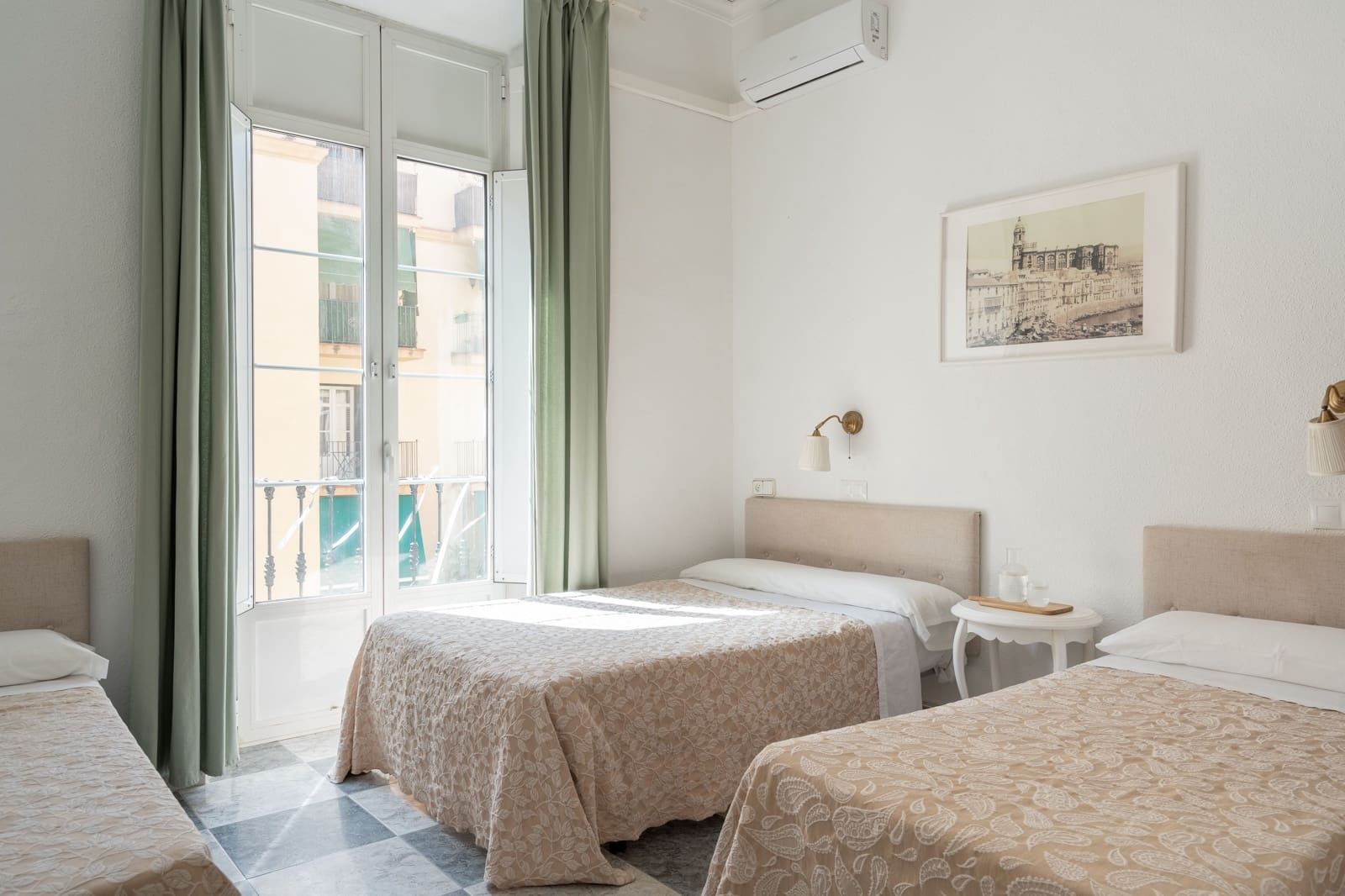 10 slaapkamer Huis te koop in Malaga stad met garage - € 3.000.000 (Ref: 10057604)